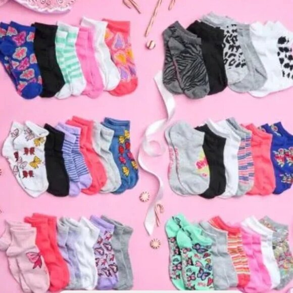 NWT Betsey Johnson Quarter Crew Rose & Bow Socks Pack of Six - Picture 5 of 6